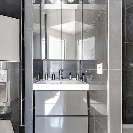 Apartment Marais